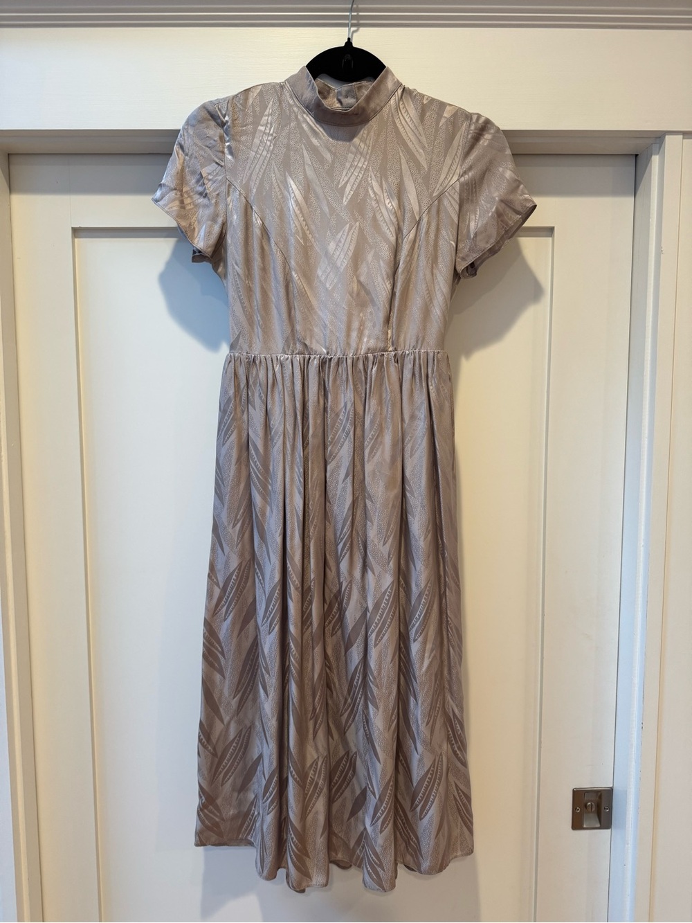 Topshop Shimmery Taupe Midi Dress with Leaf-Textured Print